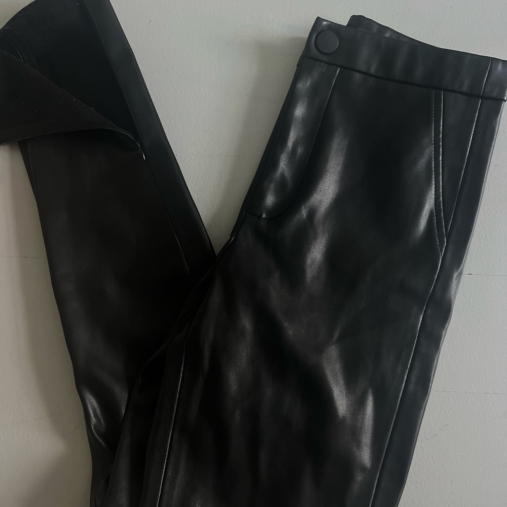 Zara skinny faux leather pants